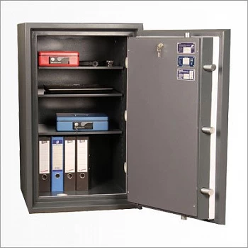 Огневзломостойкий сейф Defender Pro 235 EL
